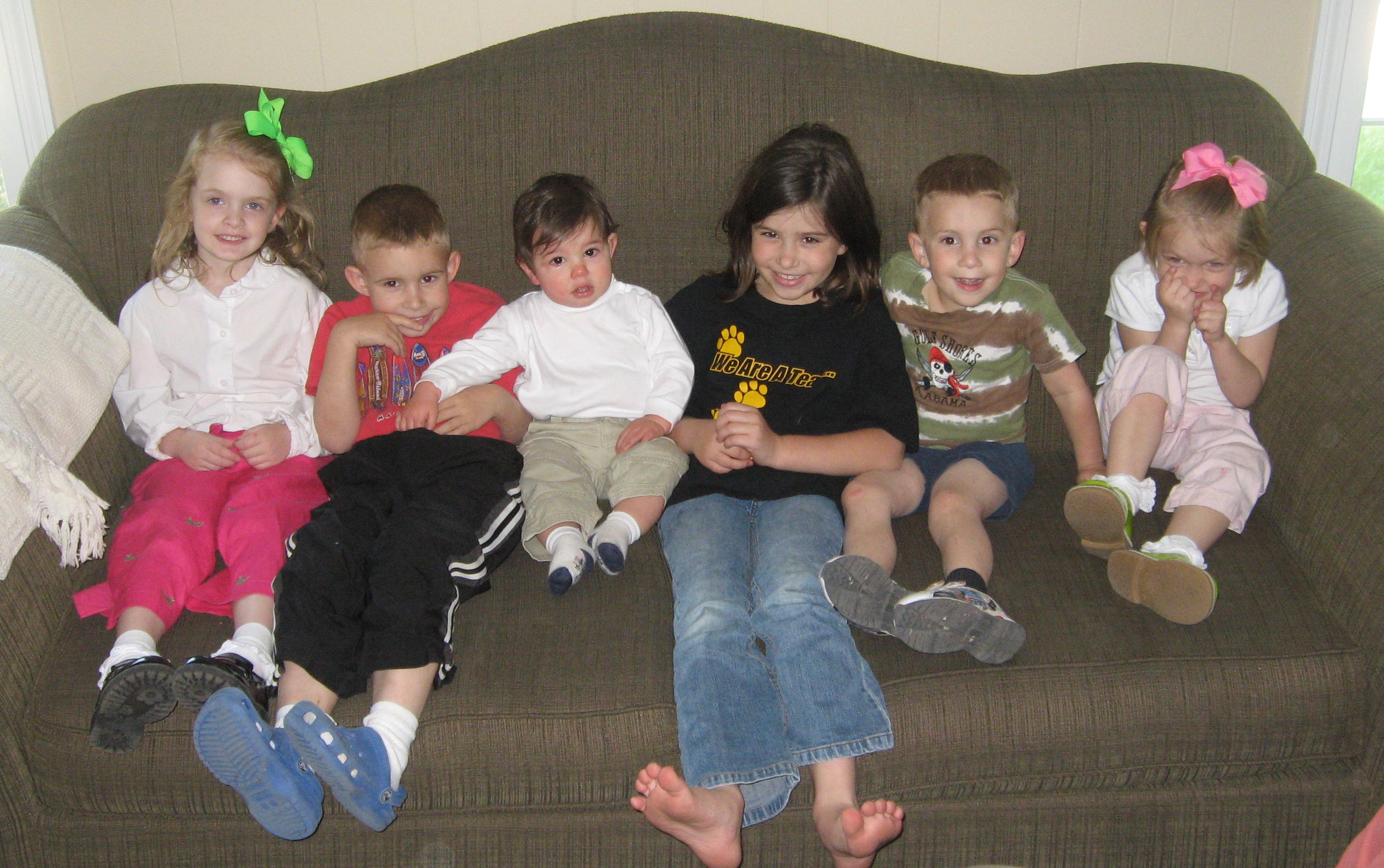  2008_05_04 six Sage cousins in Indy.jpg 
